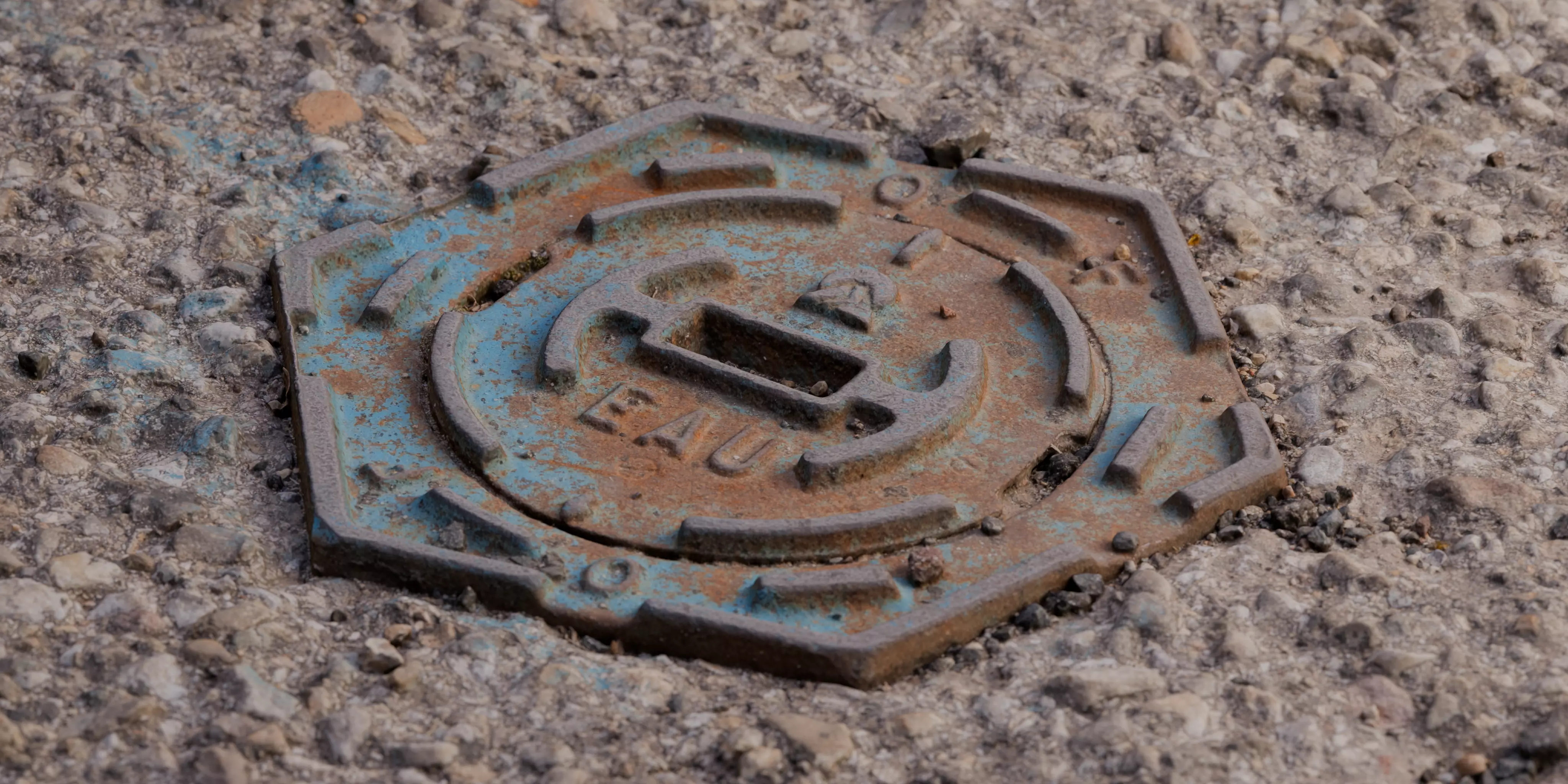 Manhole Water Access High-poly and Low-poly 3D model