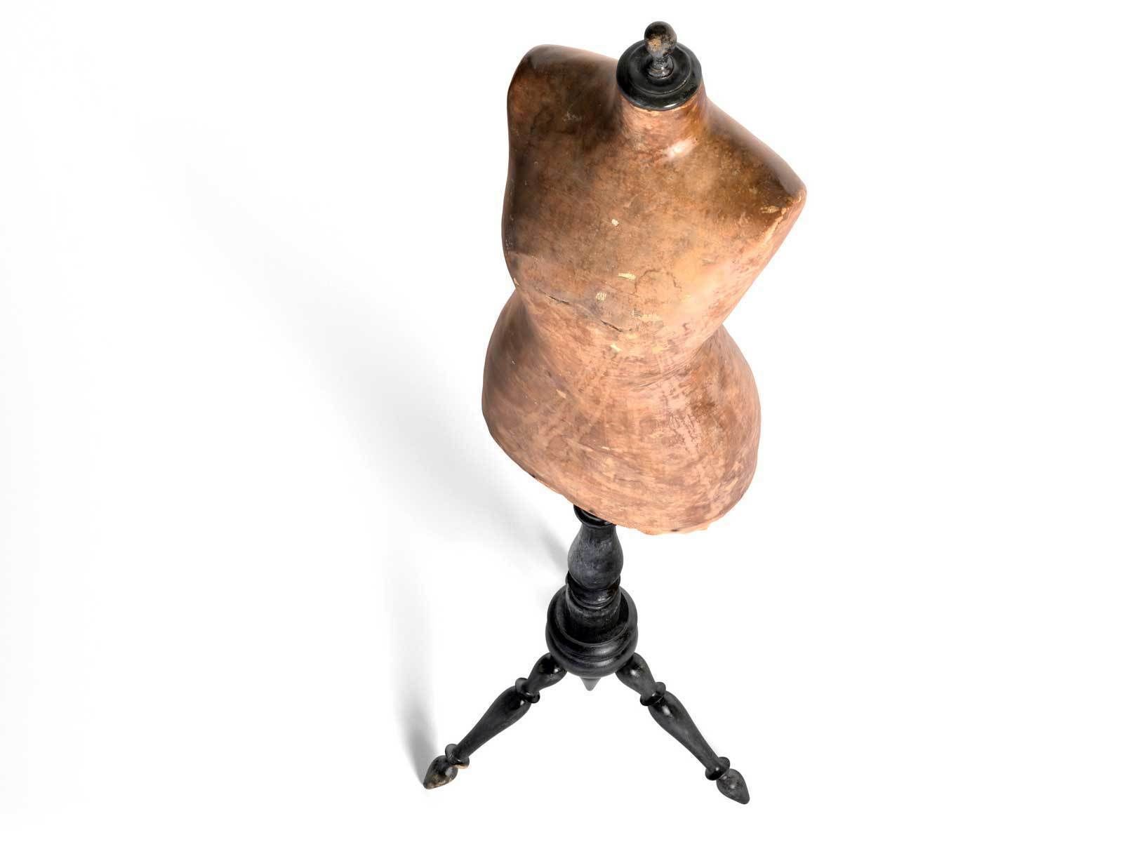 Vintage Mannequin 3D model_1