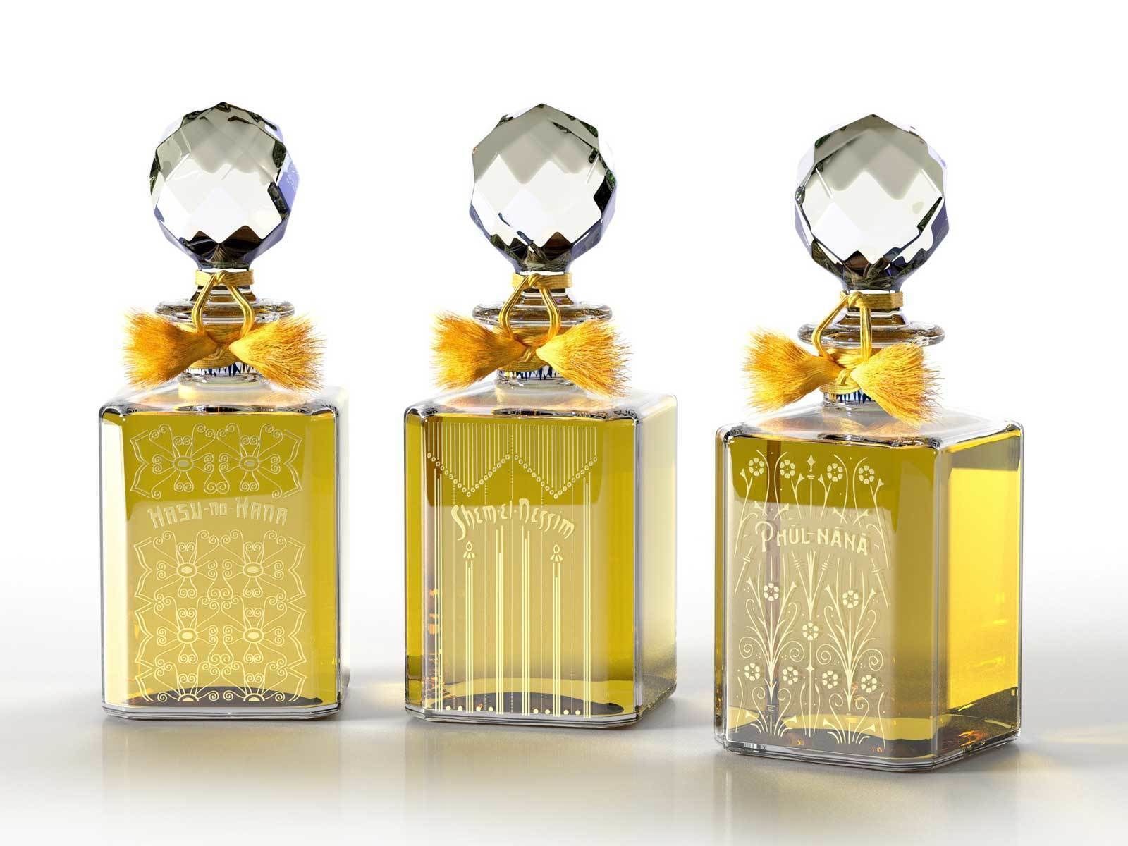 Baccarat Crystal Perfume Bottles 3D model_1