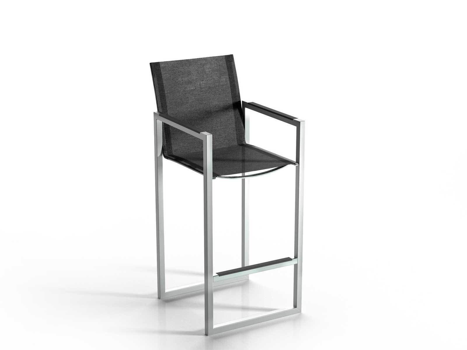 NINIX Table and Chairs 3D model_1