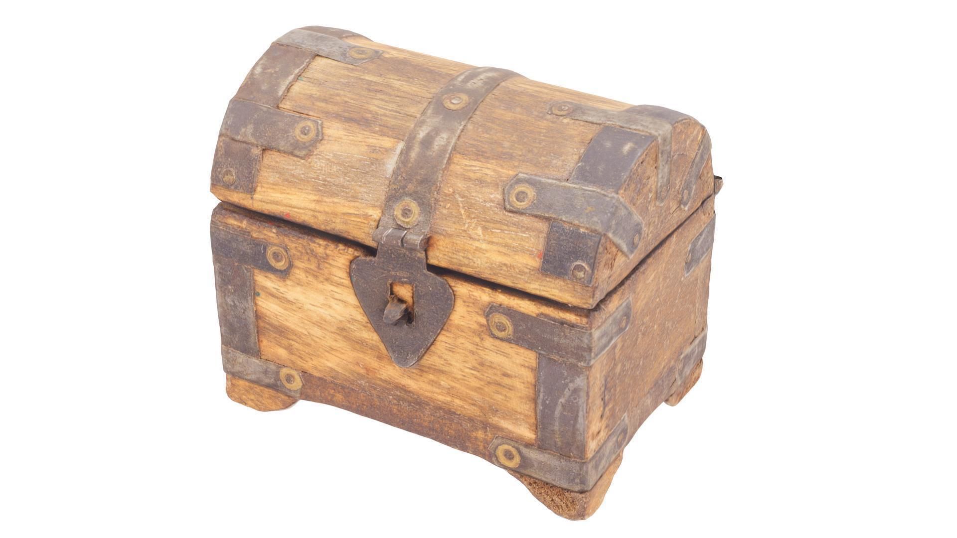 Wooden Treasure Chest - High and Low Poly versions Low-poly 3D model_2