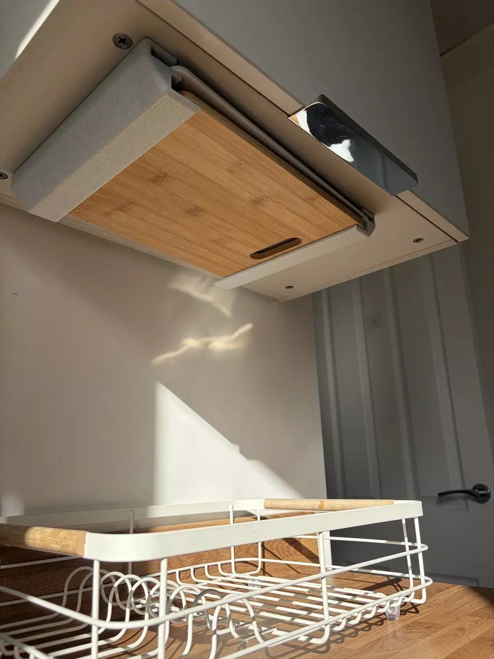 Under Cabinet Cutting Board Holder 3D print model