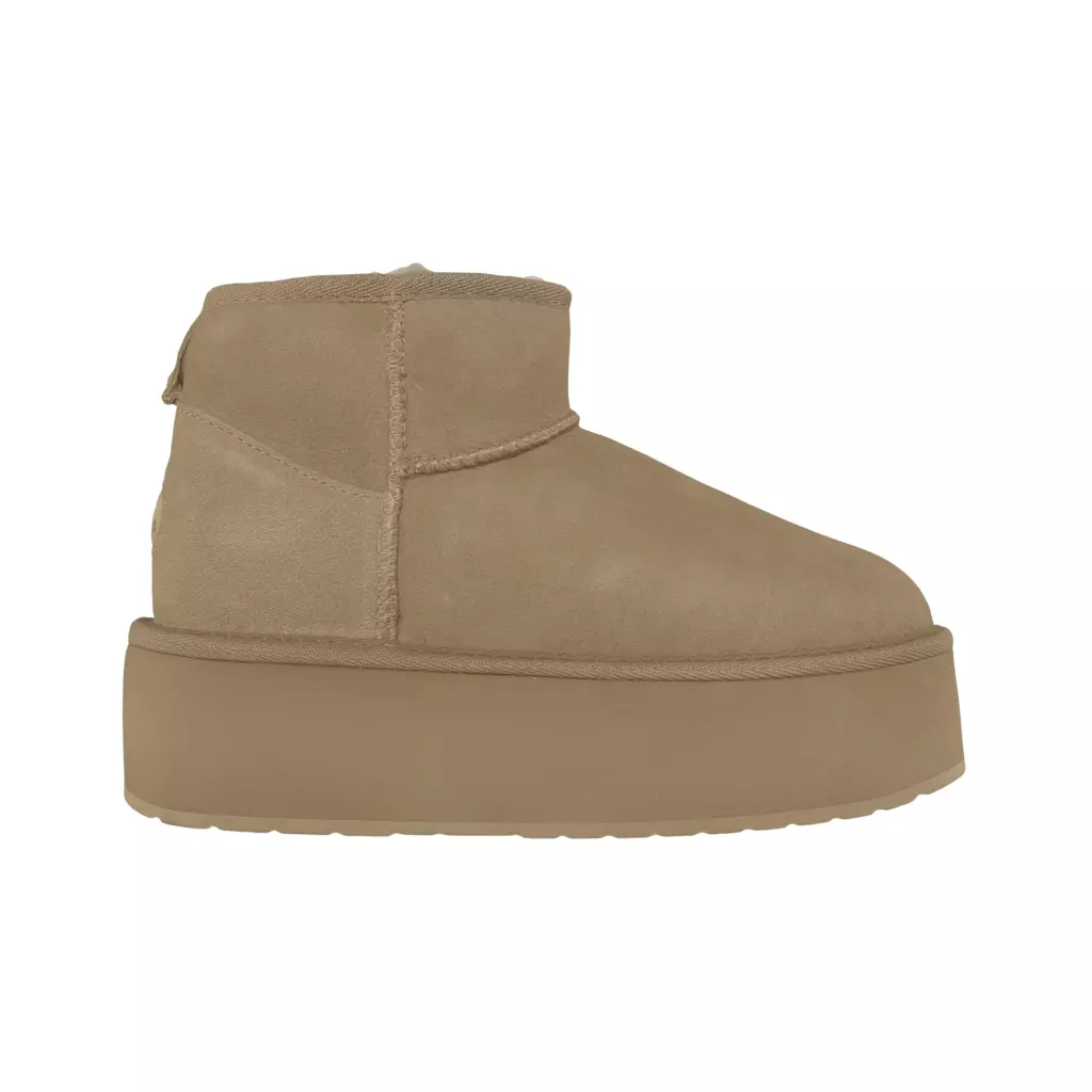 EMU Stinger Micro Flatform Cream Low-poly 3D model