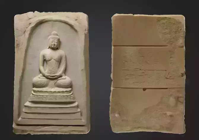 small Buddha image used as amulet