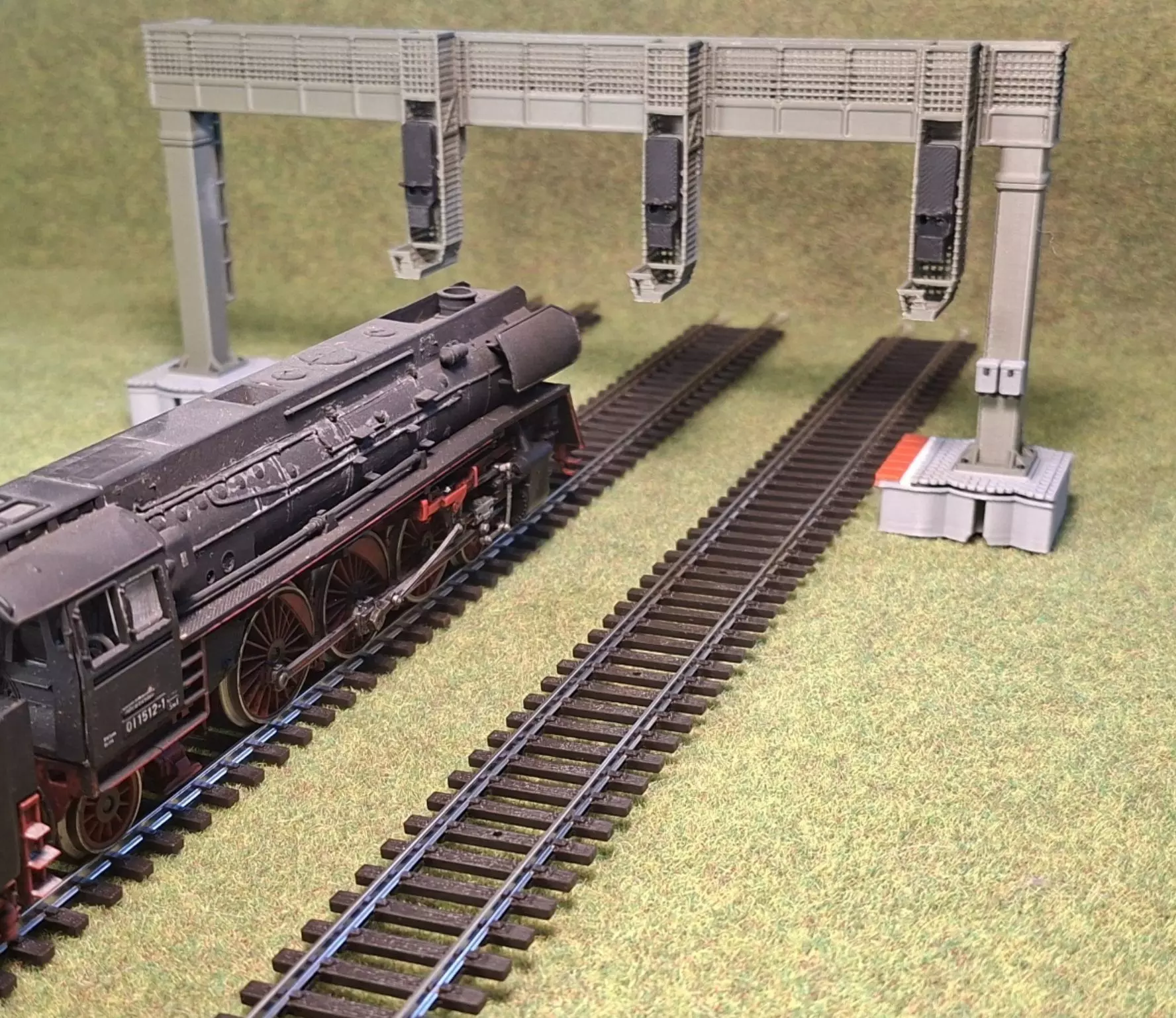 Deutsche Bahn Triple Signal Bridge Mod2 1-87 FDM color 3D print model
