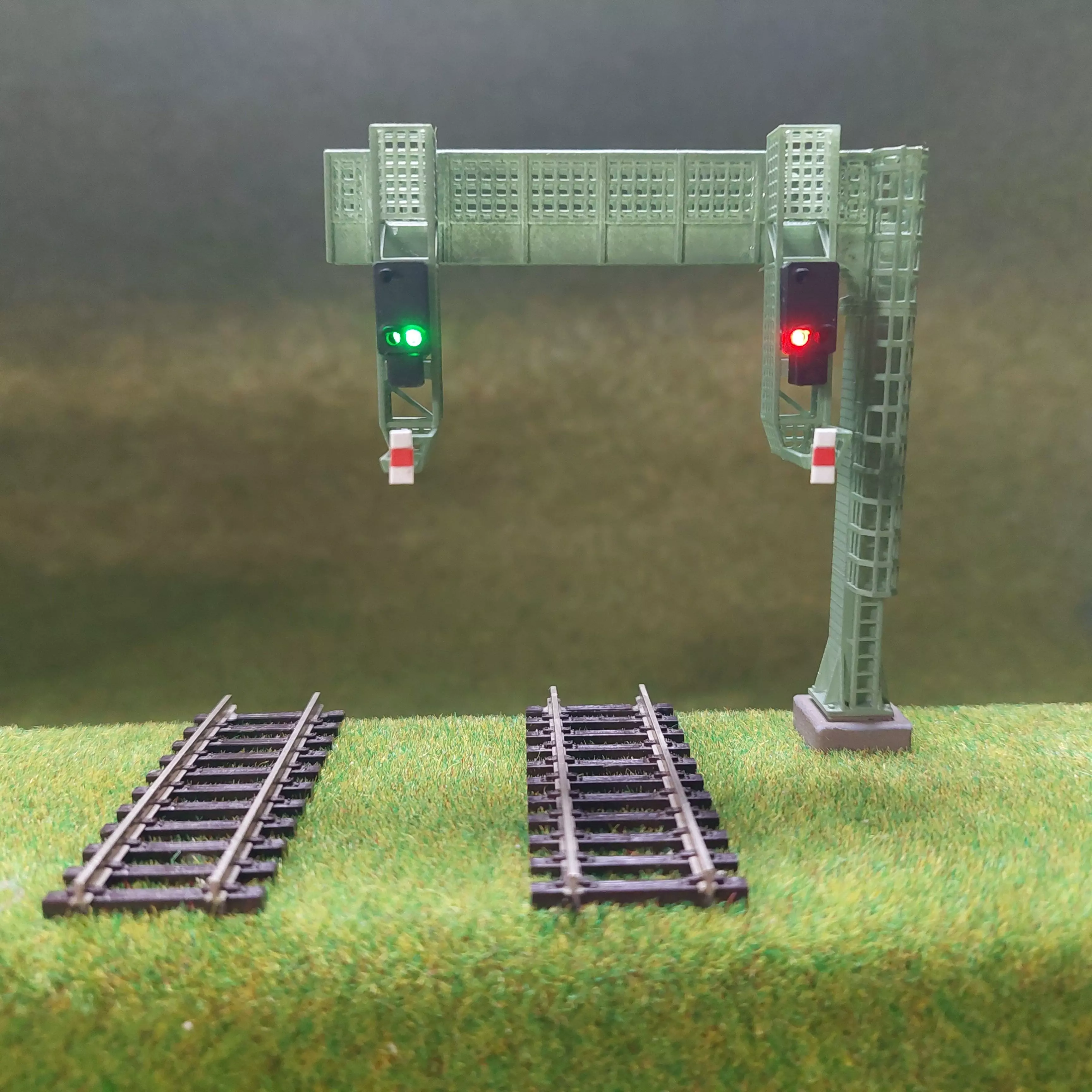 Deutsche Bahn Double Signal Bridge 1-120 resin 3D print model