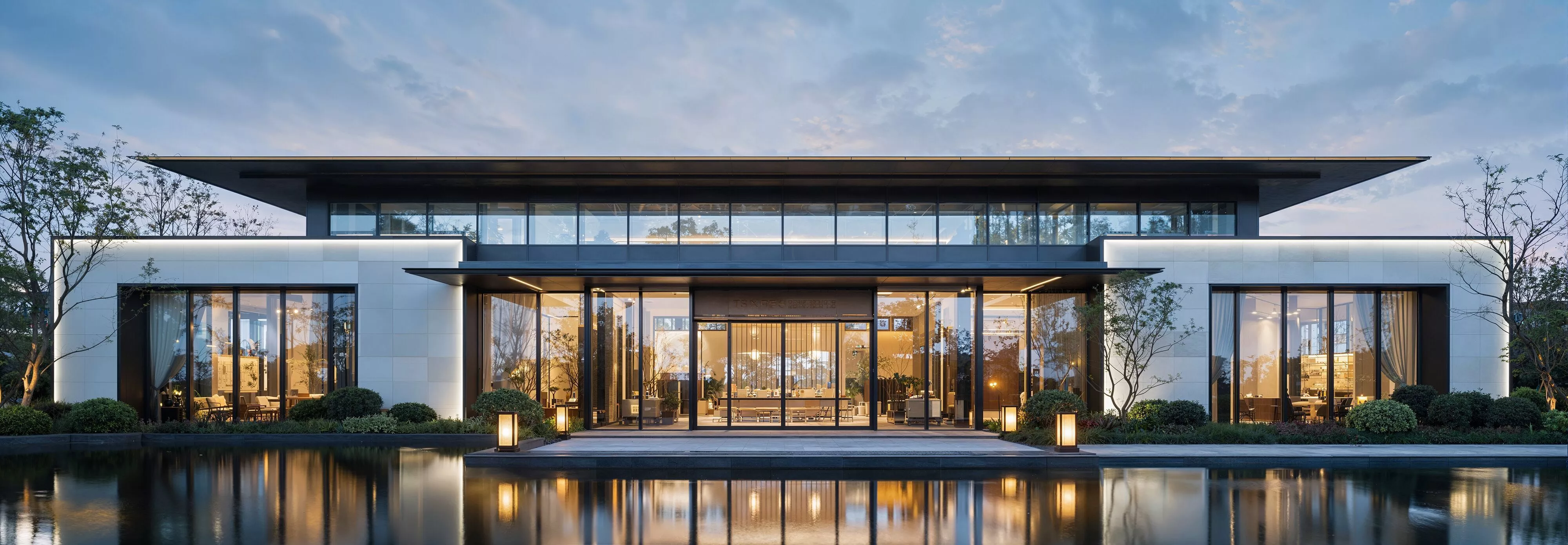 Modern Luxury Sales Center Waterfront Building 3D Model 3D model