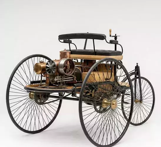 1886 Benz Patent-Motorwagen Low-poly 3D model 3