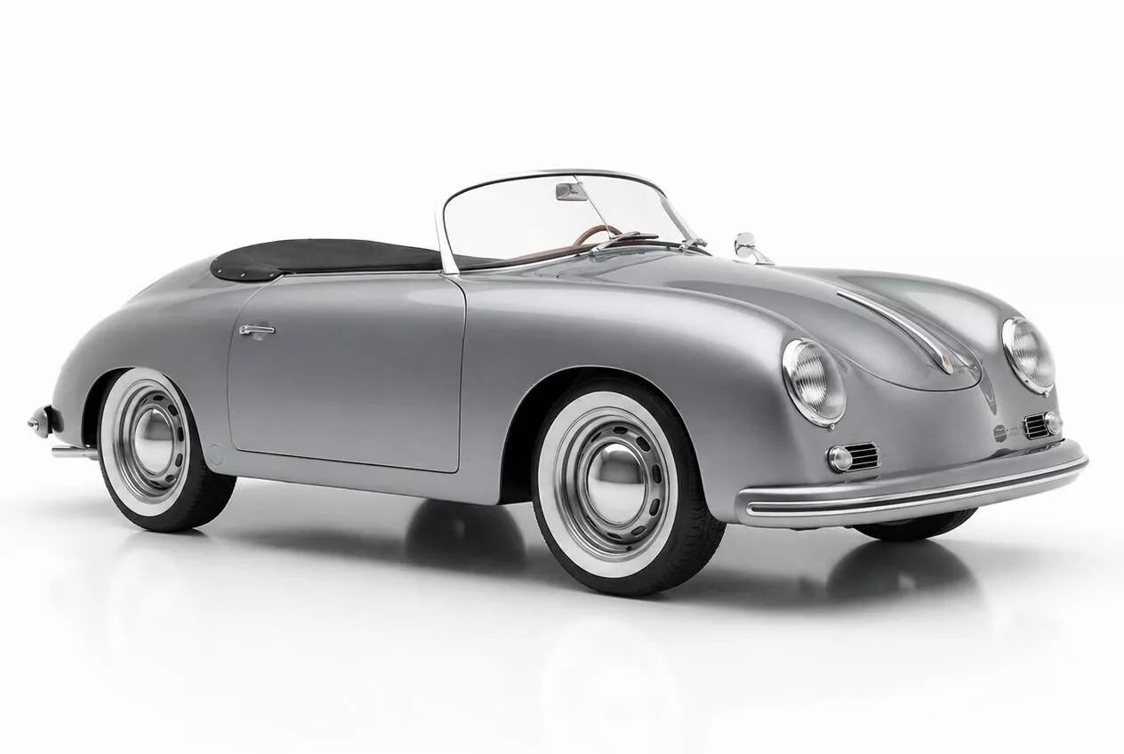 Classic Silver Convertible 3D model