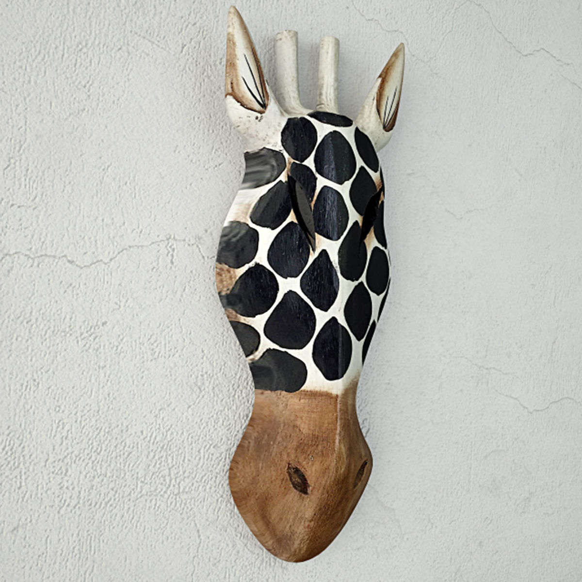 Balinese Dotted Giraffe Mask 3D model_3