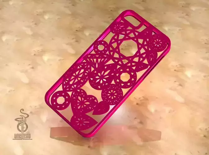 Diamonds iphone 5 case 3D print model