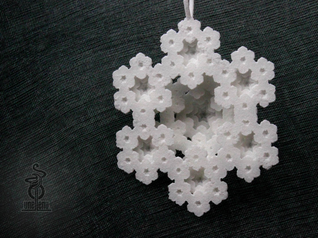 Snowflake fractal pendant 3D print model_3