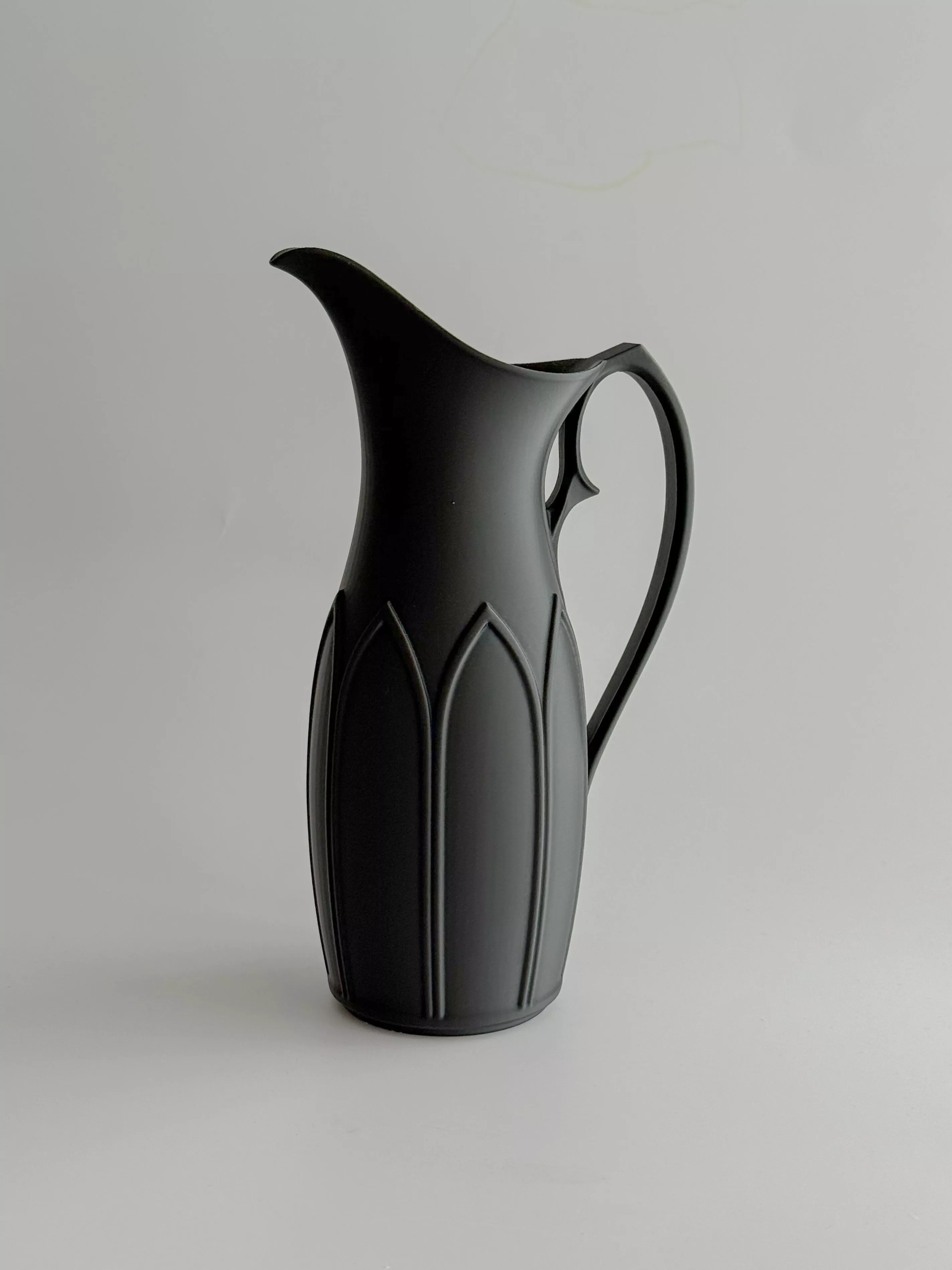 Sleek Gothic Jug 3D print model