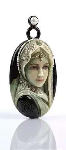Virgin Mary Geometric Pendant 3D Model