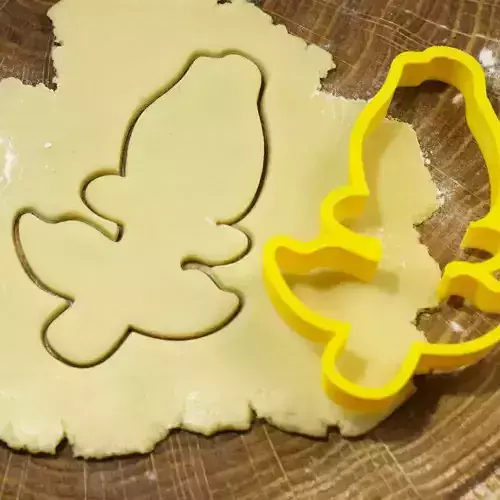 Rosebud cookie cutter for professional