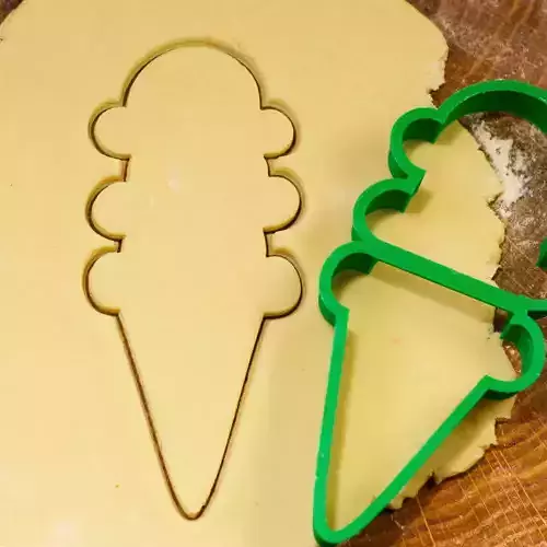 Ice cream cone cookie cutter for professional