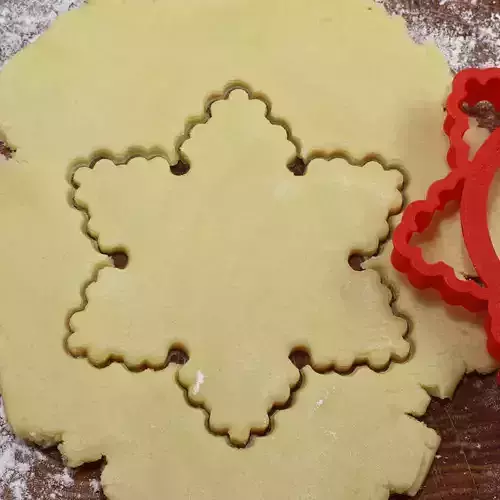Snowflake wavy cookie cutter for professional
