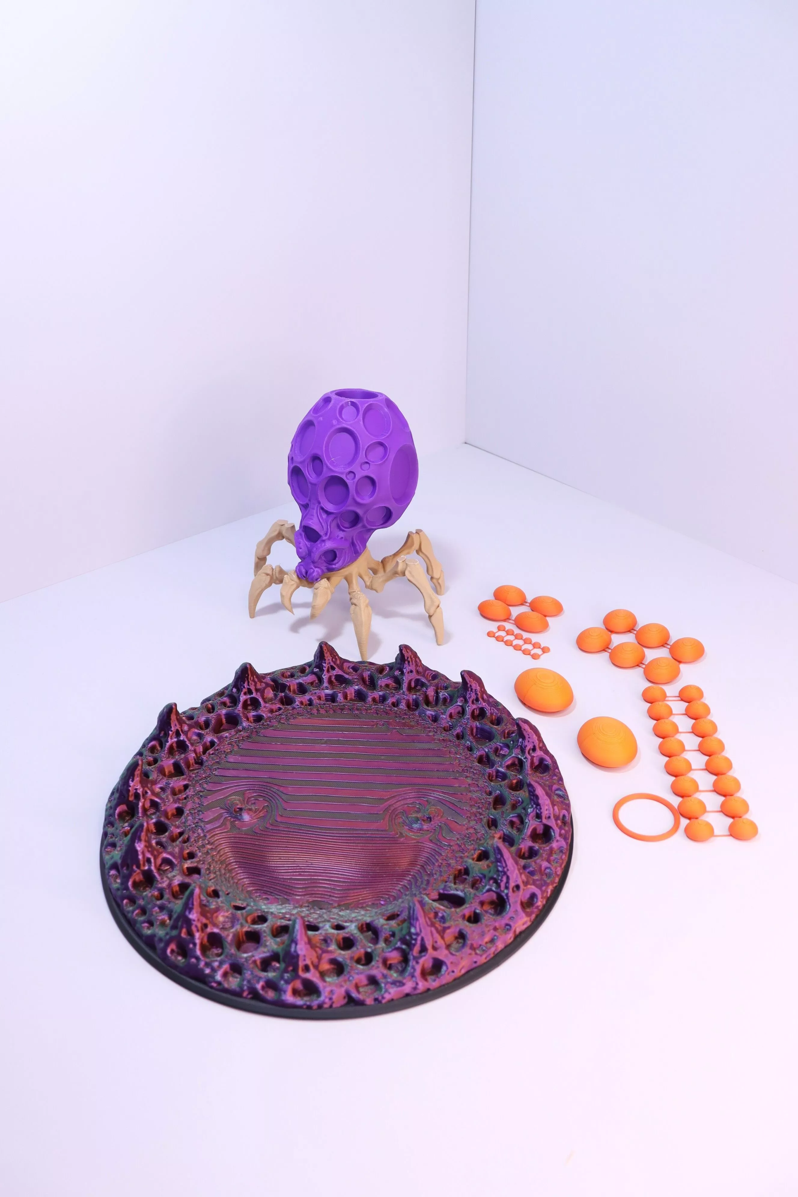 Alien Spider Dice Tower 3D print model