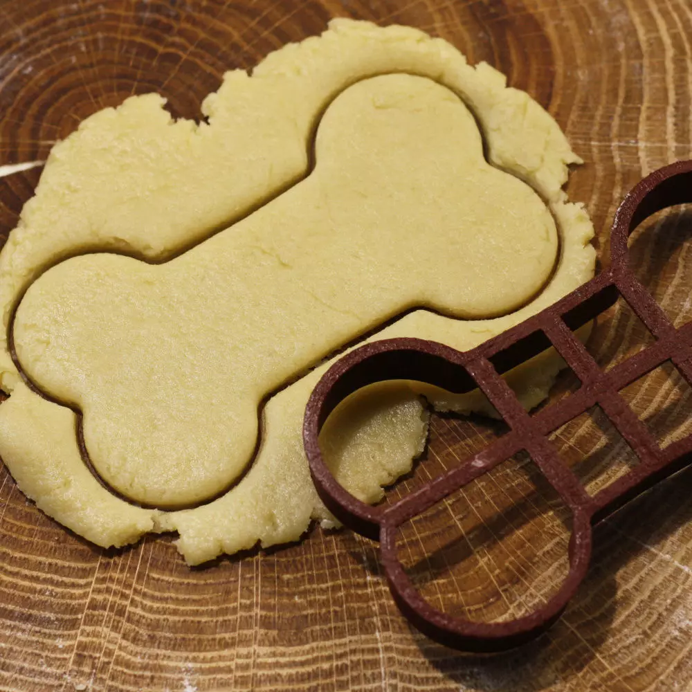 Bone cookie cutter for professional Free 3D print model