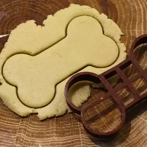 Bone cookie cutter for professional