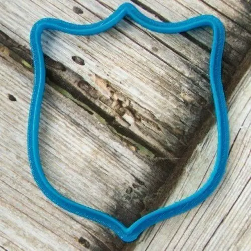 Shield 2 cookie cutter for professional Free 3D print model