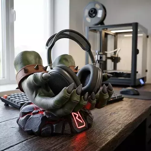 Horizontal Fantasy Monster Hands Desk Organizer 3D Print STL