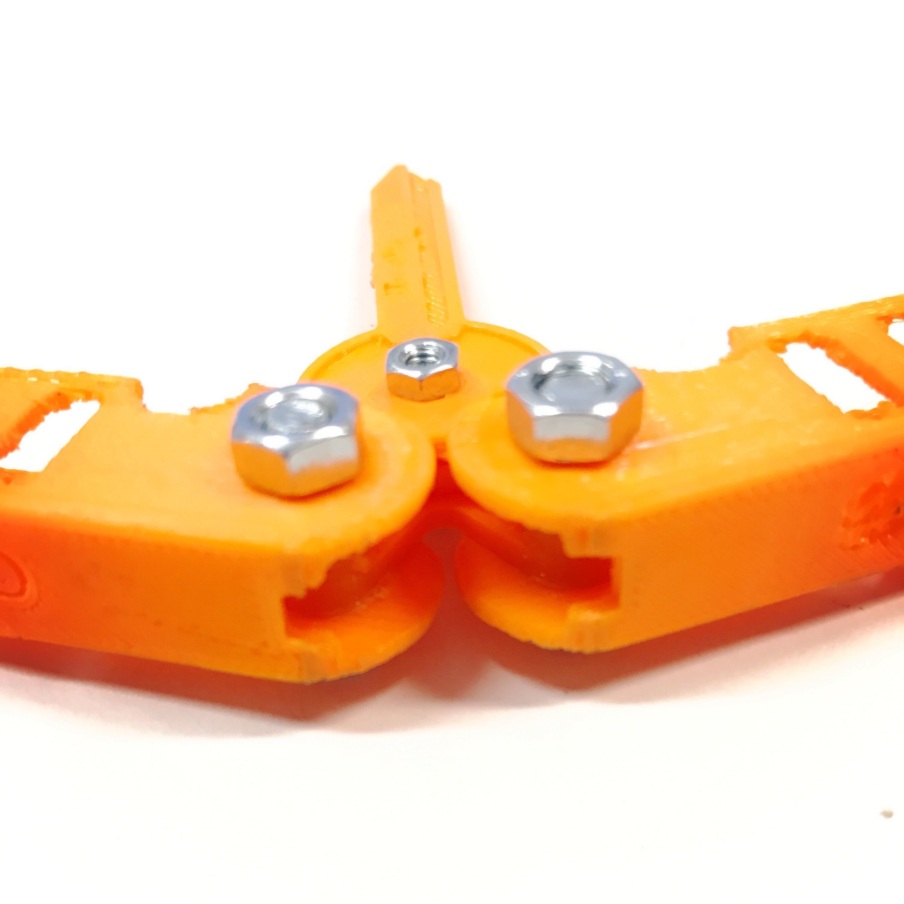 Butterfly-Schluesselmappe orange plastic key holder on table 3D print model_1