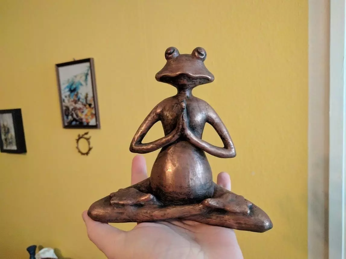 Meditating frog 3D print model_0