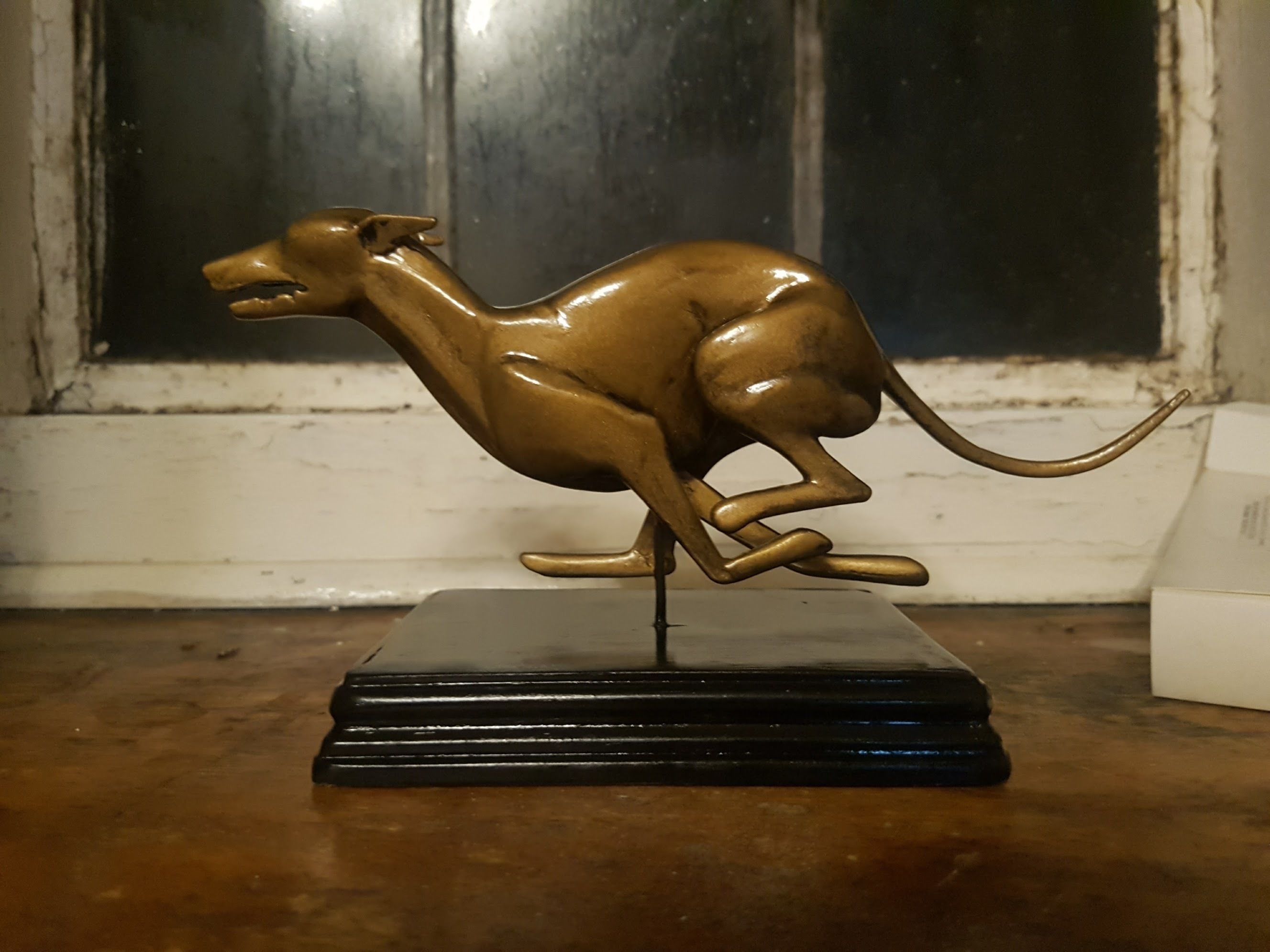 Running Whippet statue 3D print model_1