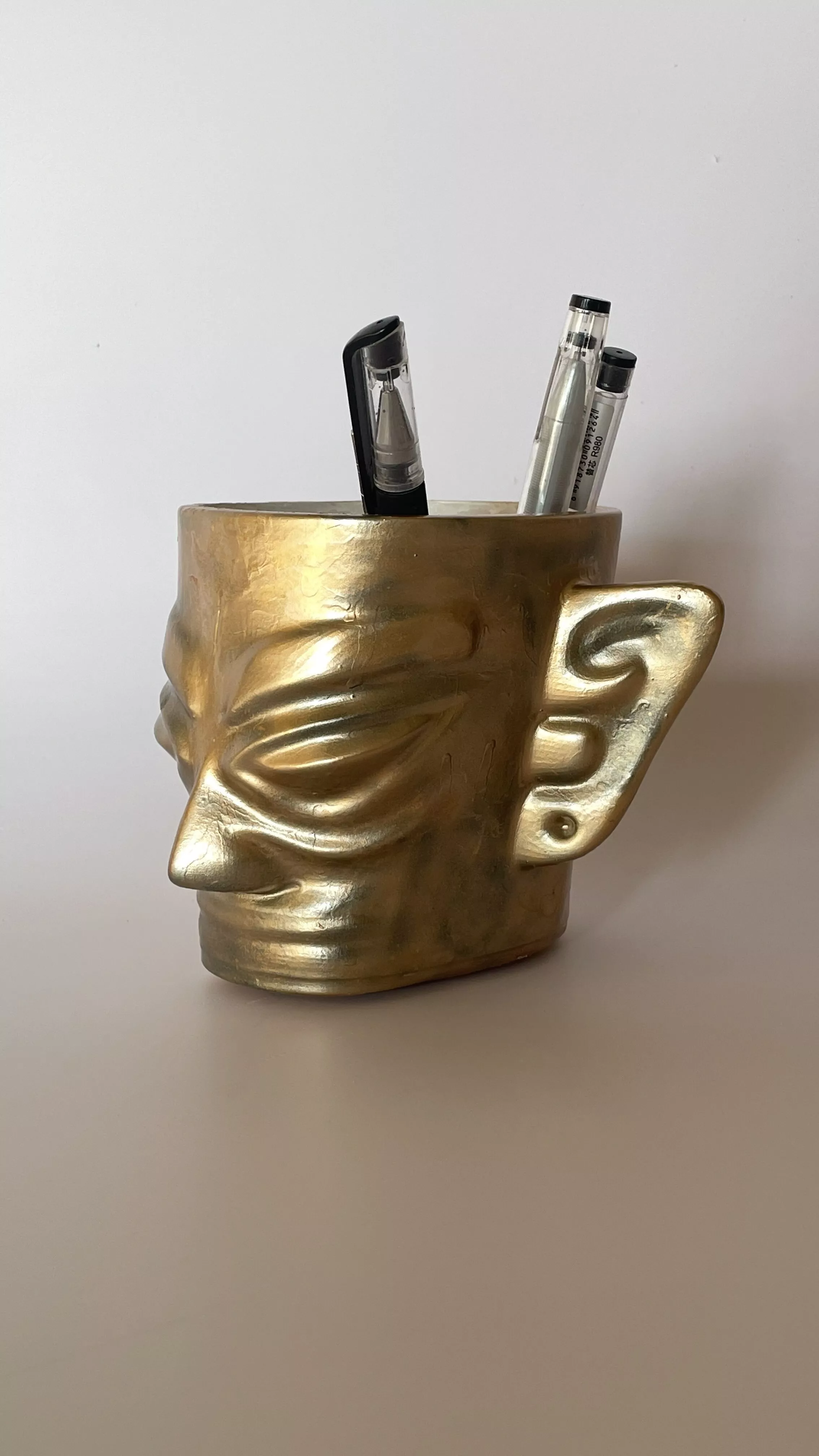 Alien face pen holder Free 3D print model