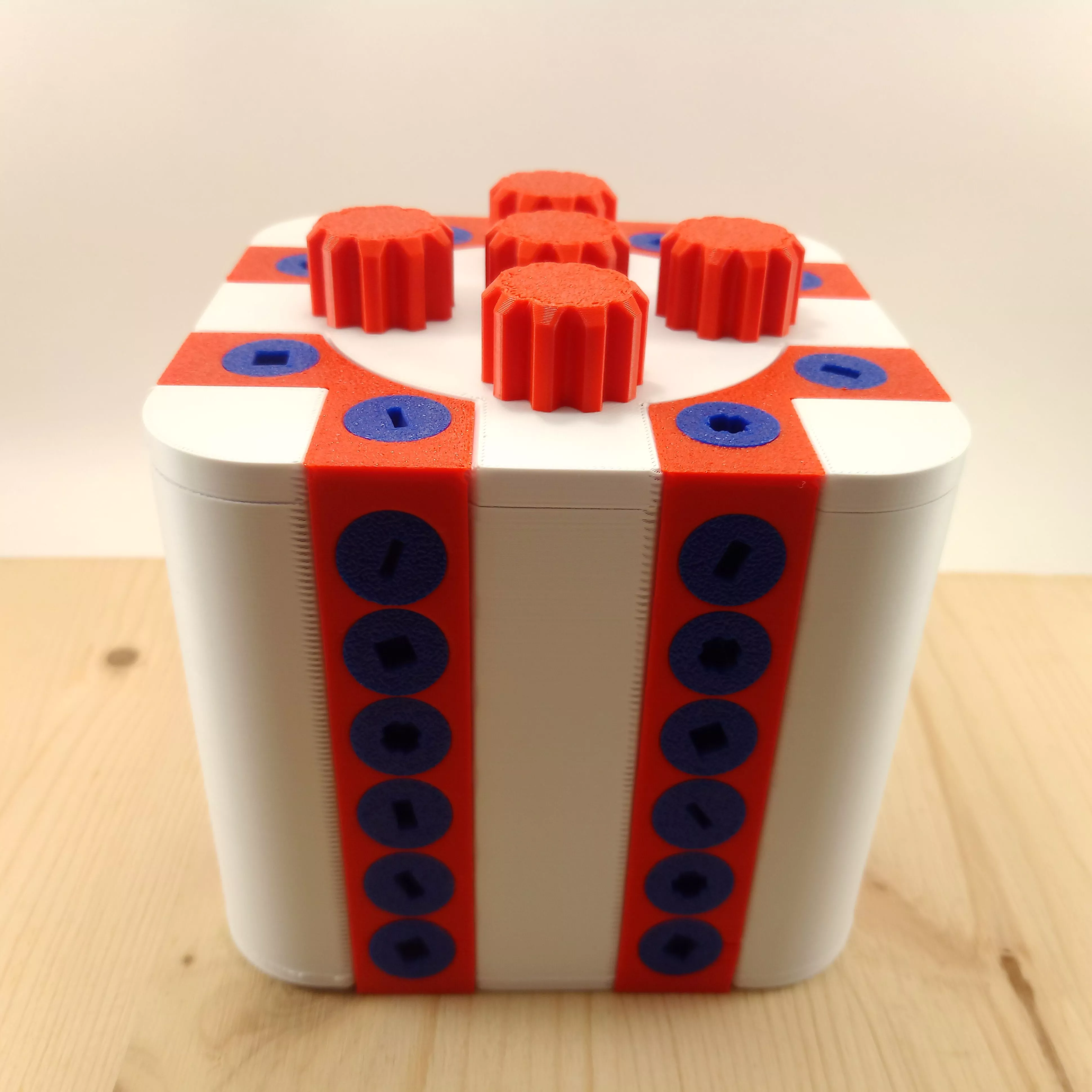 Frustrating Gift Box Medium - 48 Screws - 4 Different Tips 3D print model