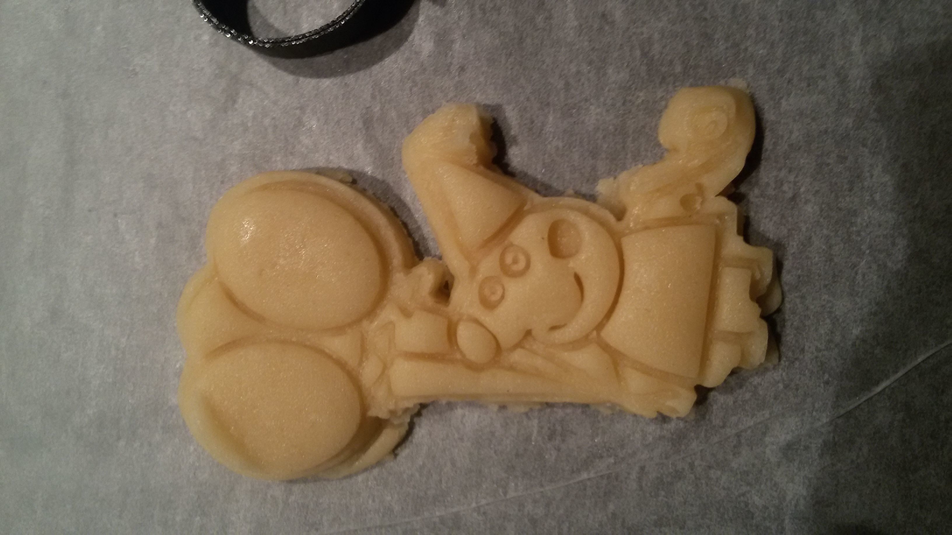 Peppa Pig with BALLOONS Birthday party cookie cutter with detail 3D print model_2