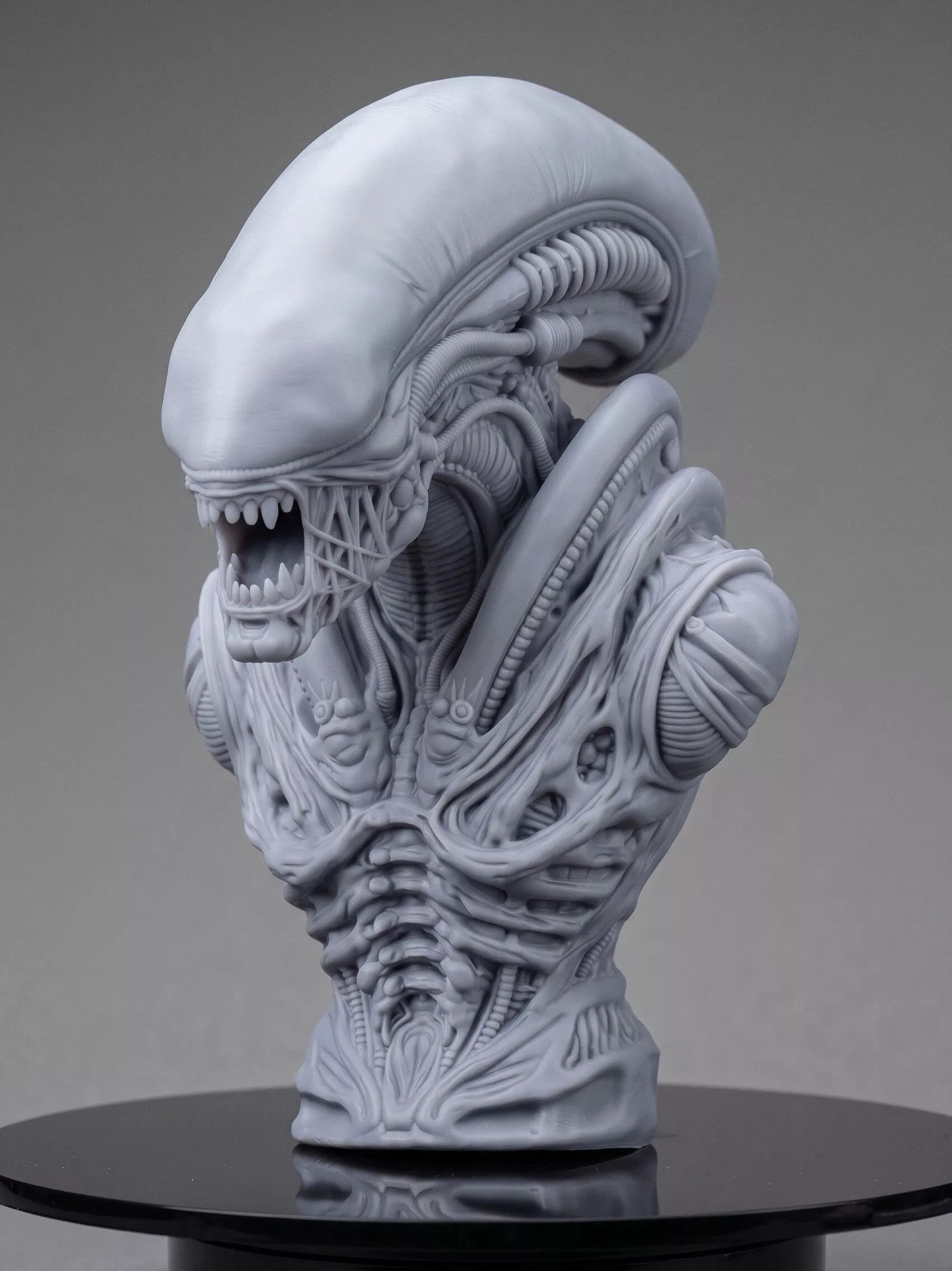Xenomorph from the Alien Bust 3d print model Free 3D print model