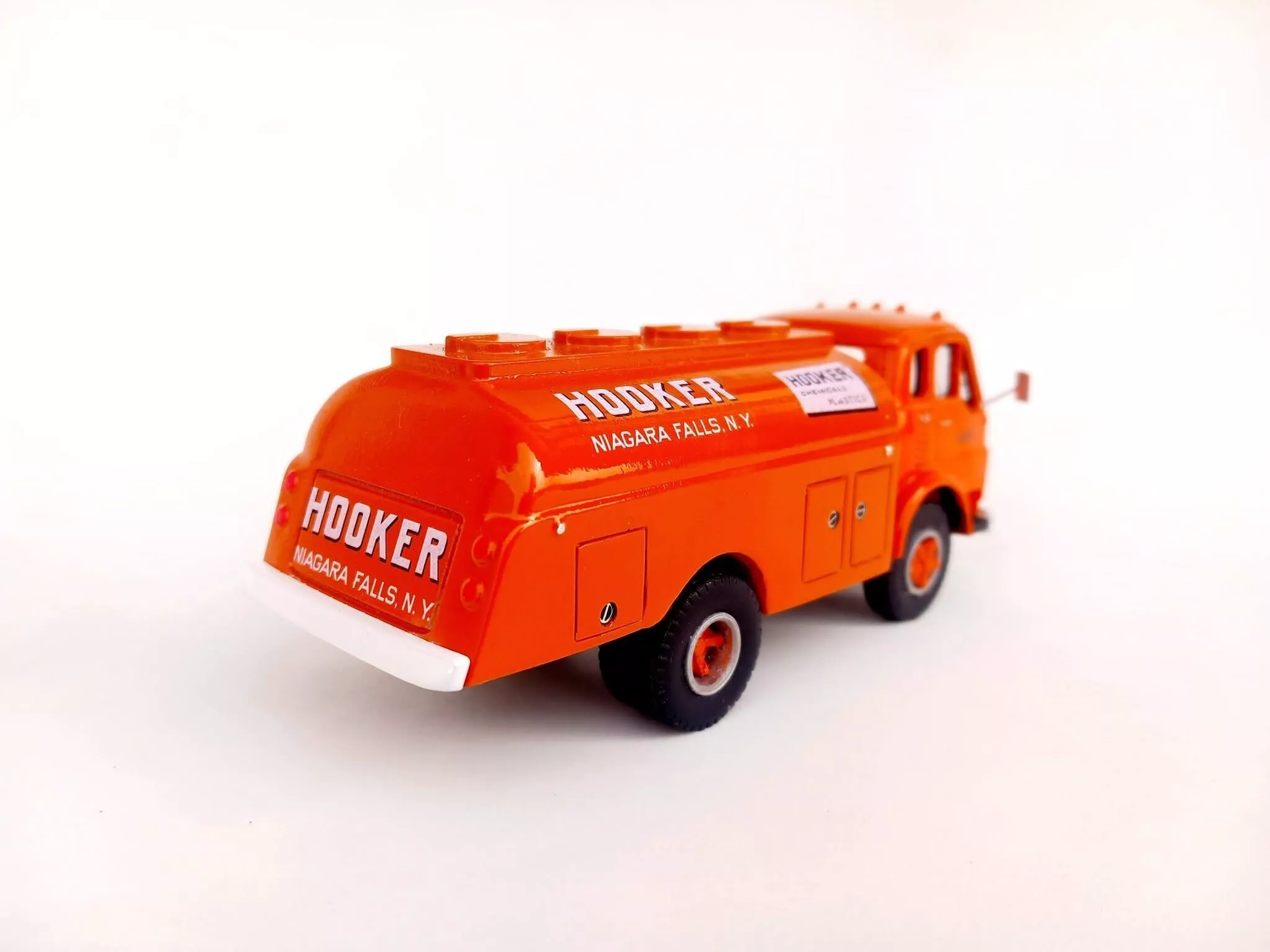 Tanker Body for trucks 3D print model
