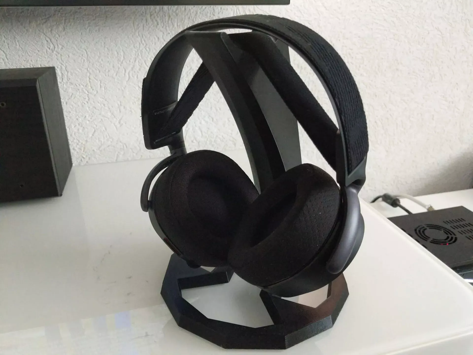 Modern Tech Headset Stand 3D print model