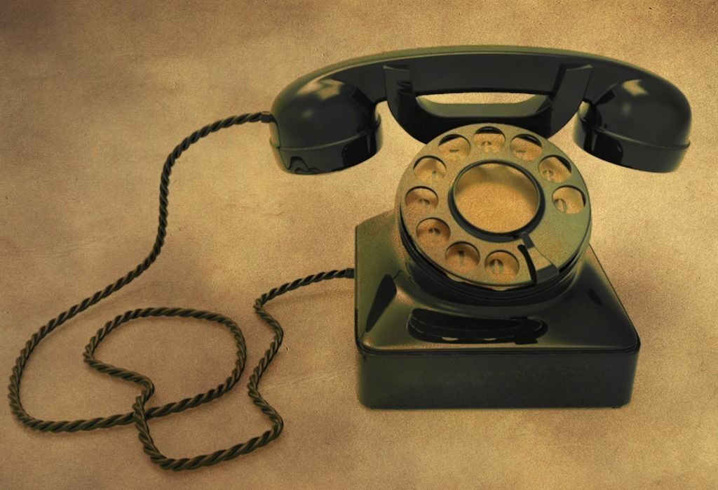Old Retro telephone 3D model_1