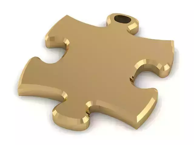 Pendant gold puzzle piece