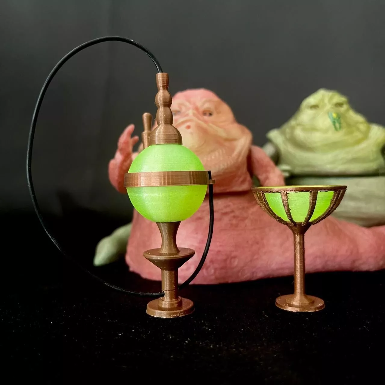 Hutt Twins Throne Room Hookah Pipe and Cup Free 3D print model