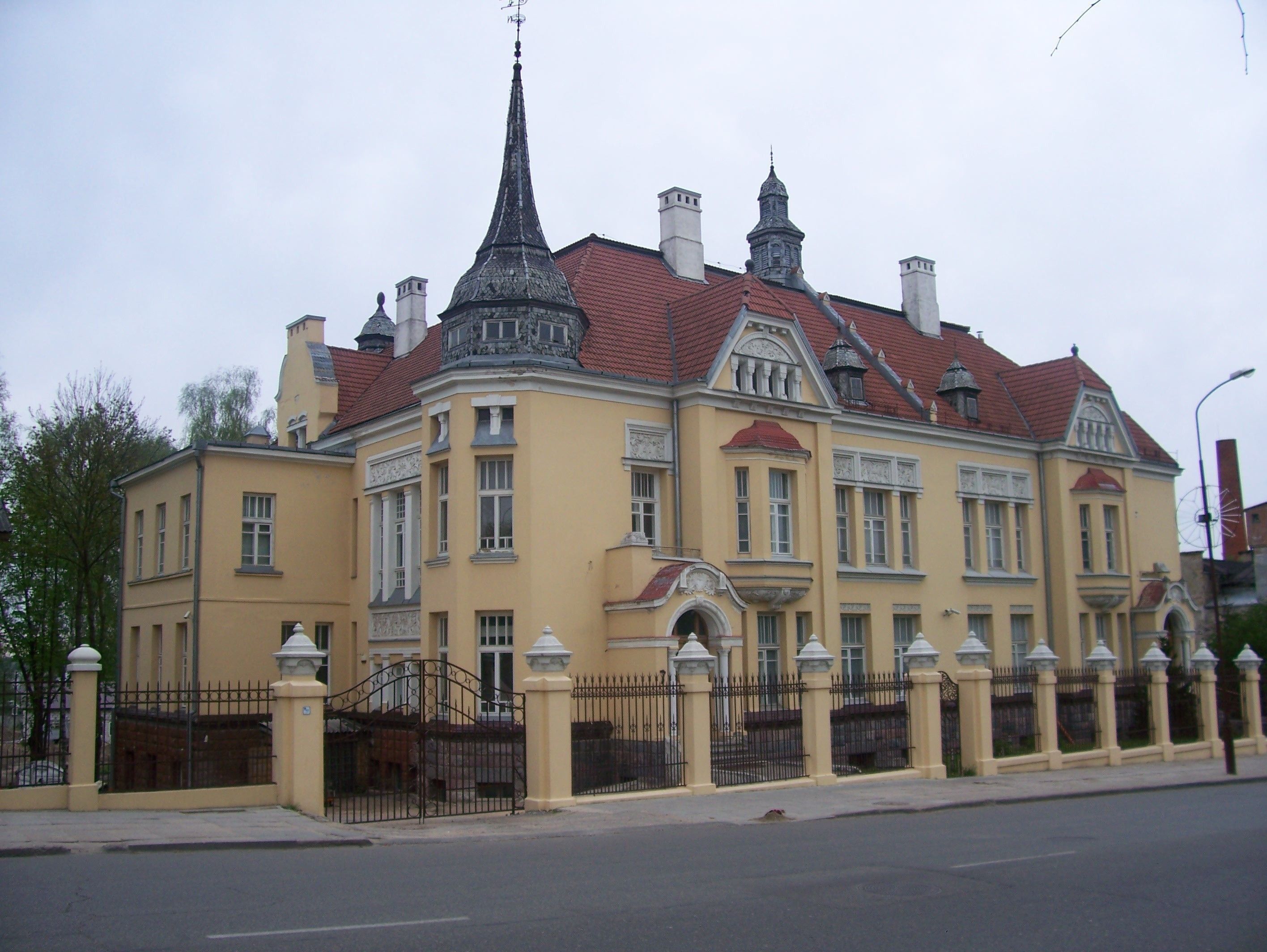 Frenkel s villa in iauliai Lithuania 3D print model_3