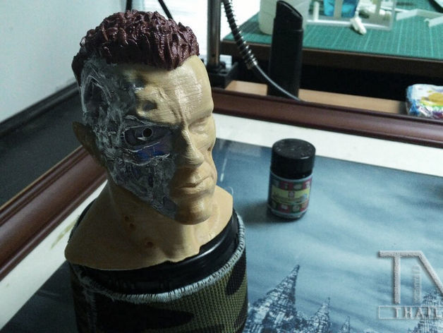 ARNOLD T2 STYLE BATTLE DAMAGED TERMINATOR INSPIRITED BUST 3D print model_5
