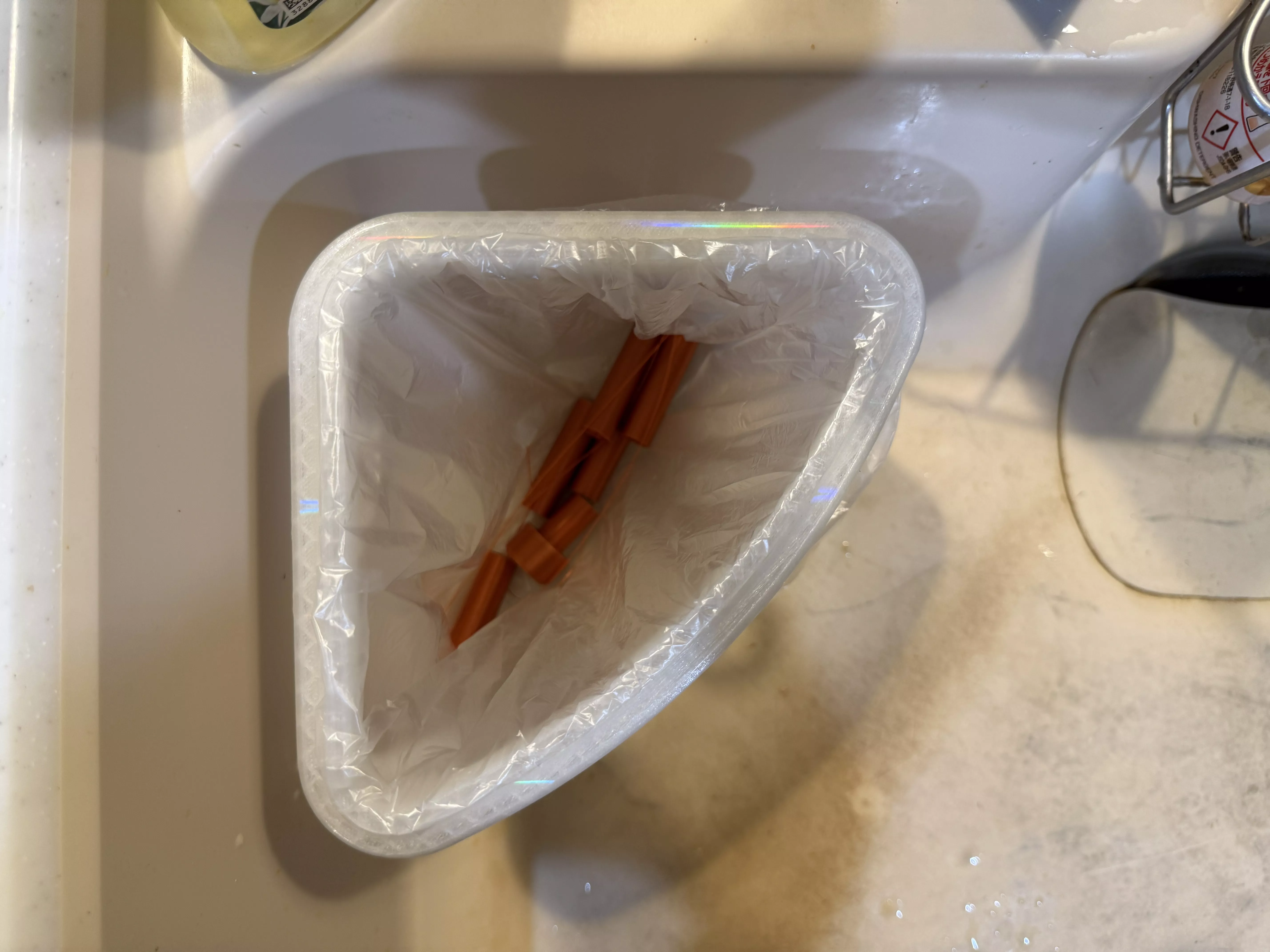 HIDAKA - Kitchen Sink Bag Holder - Useful 3D print model