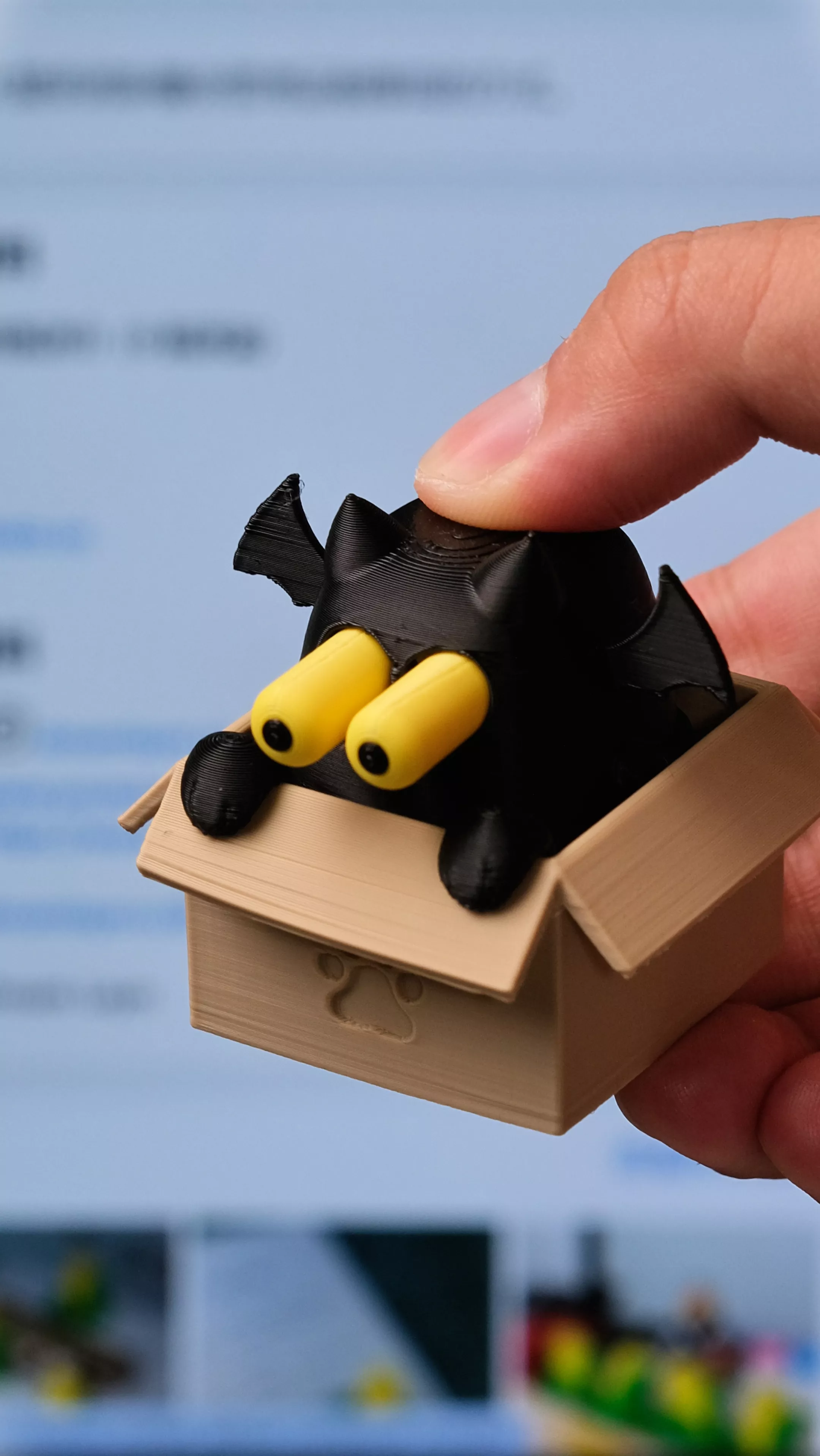 Bat Cat Pop Out Eye Button 3D print model