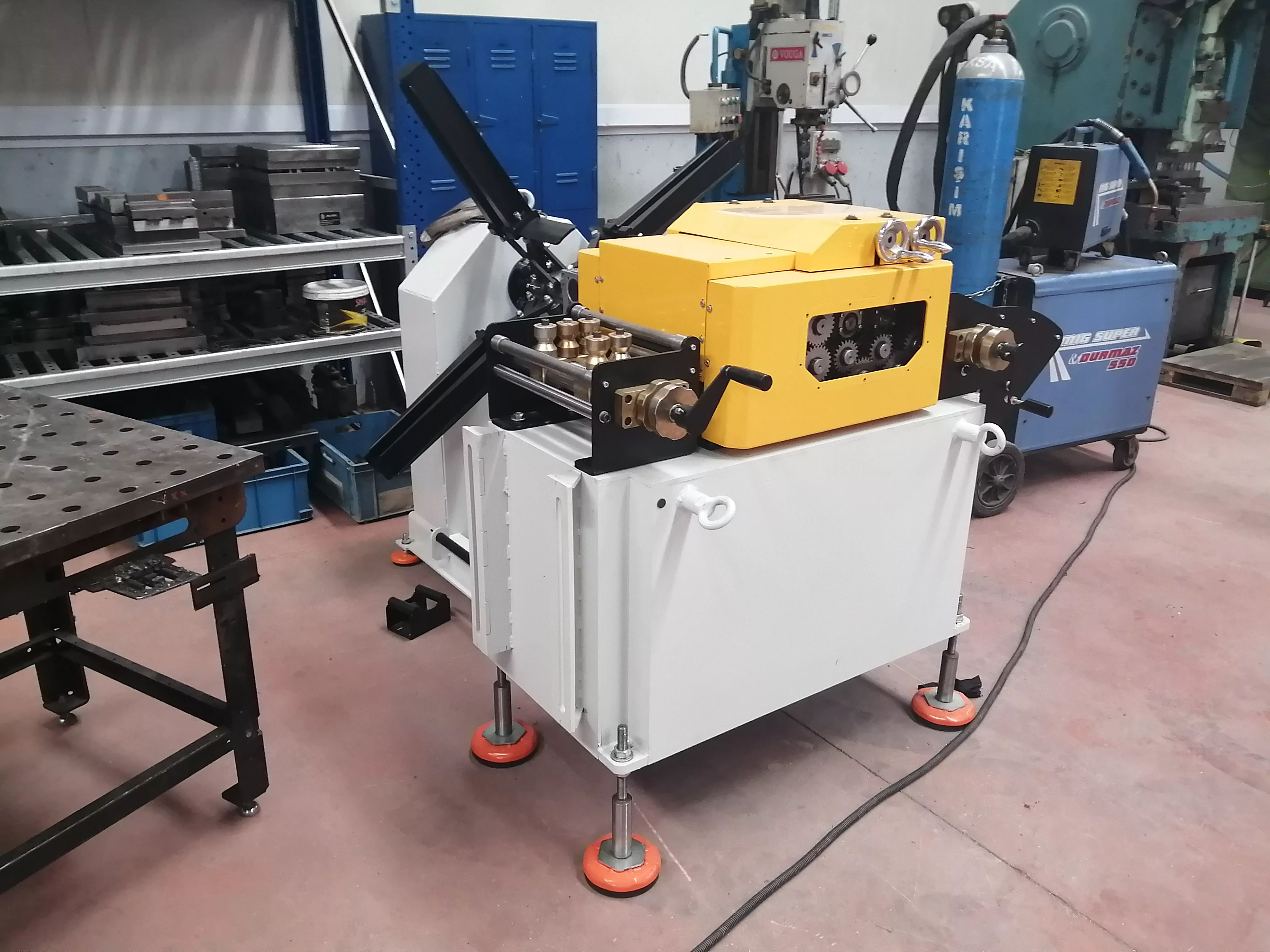 SERVO SHEET FEEDING and STRAIGHTENING MACHINE PROJECT FOR SALE 3D model