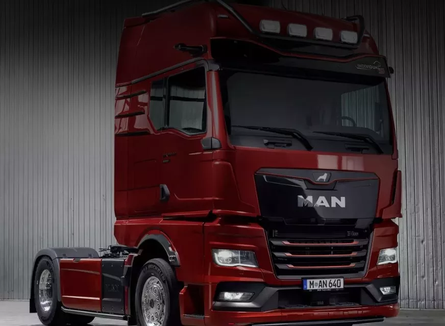 MAN-TGX-2020-Semi-Truck-Tractor-3D-Model 3D print model