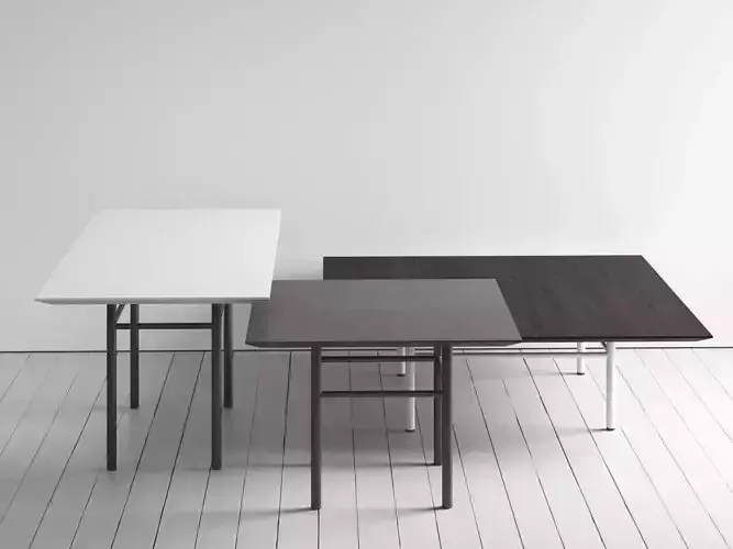 Fard table with metal legs
