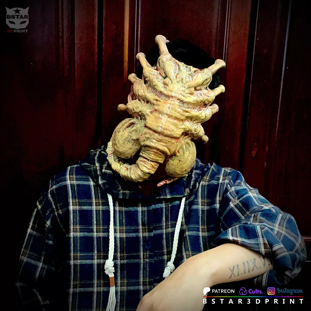 Alien Romulus Facehugger Wearable Mask - Halloween Cosplay 3D print model