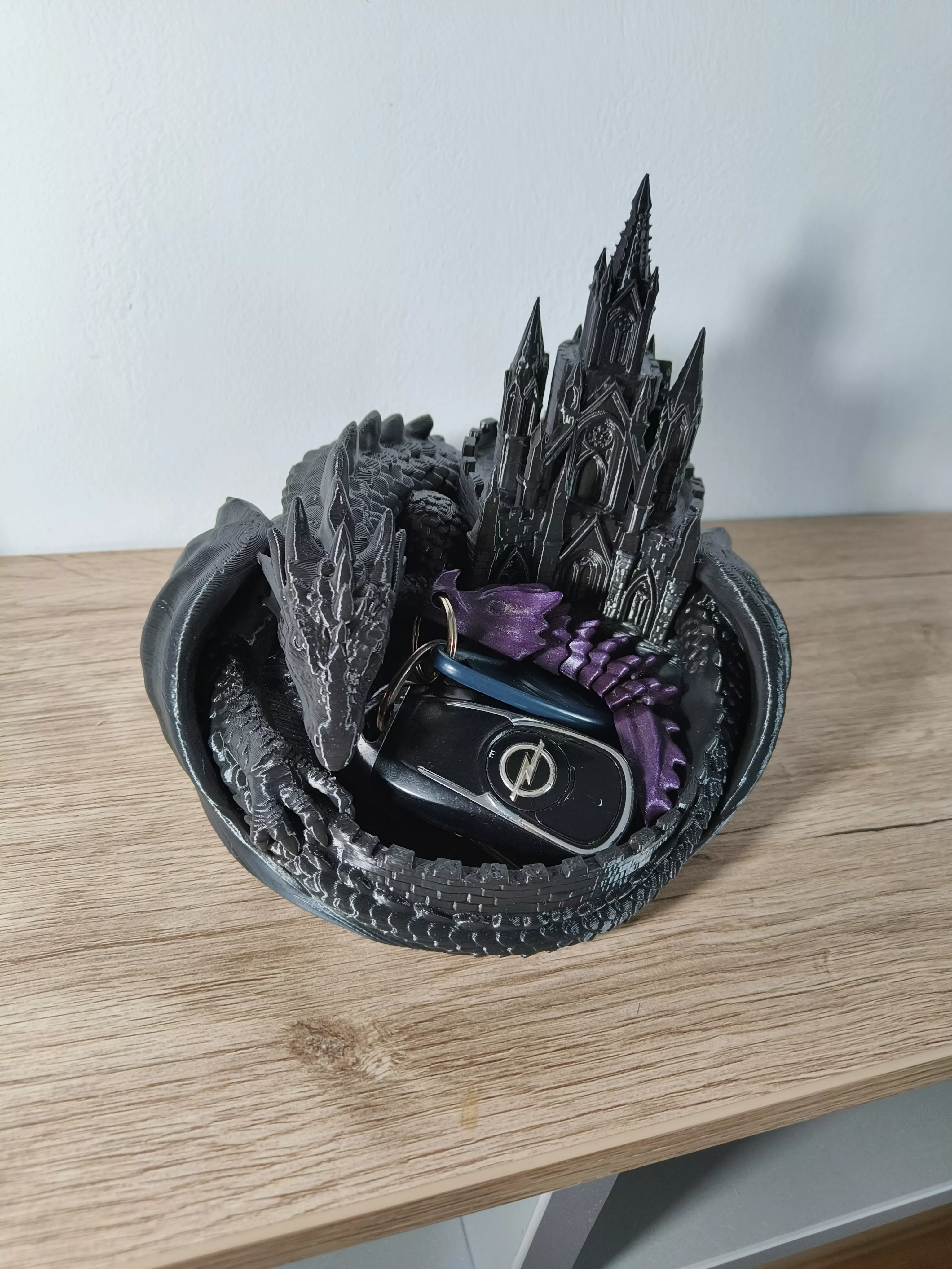 Gothic Castle Dragon Tray - 3D Printable 3D print model