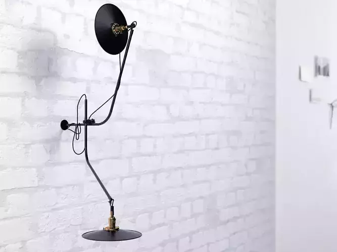 Bent wall lamp