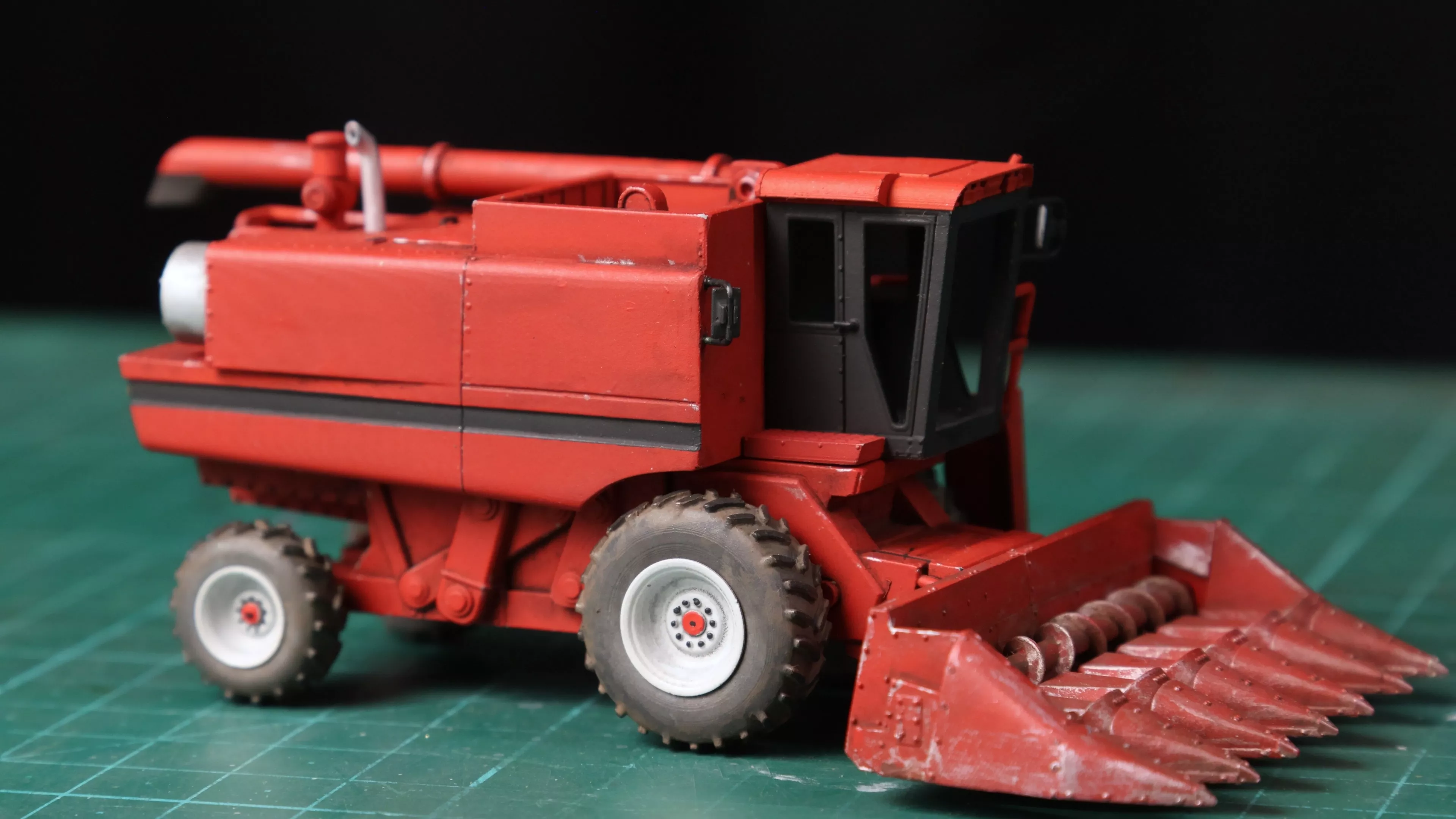 CASE IH 1660 Axial-Flow - 3D Printable Combine Harvester 3D print model