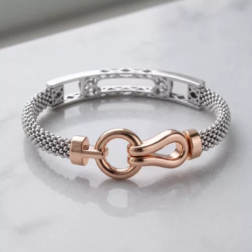 small size toggle clasp mesh bracelet with support